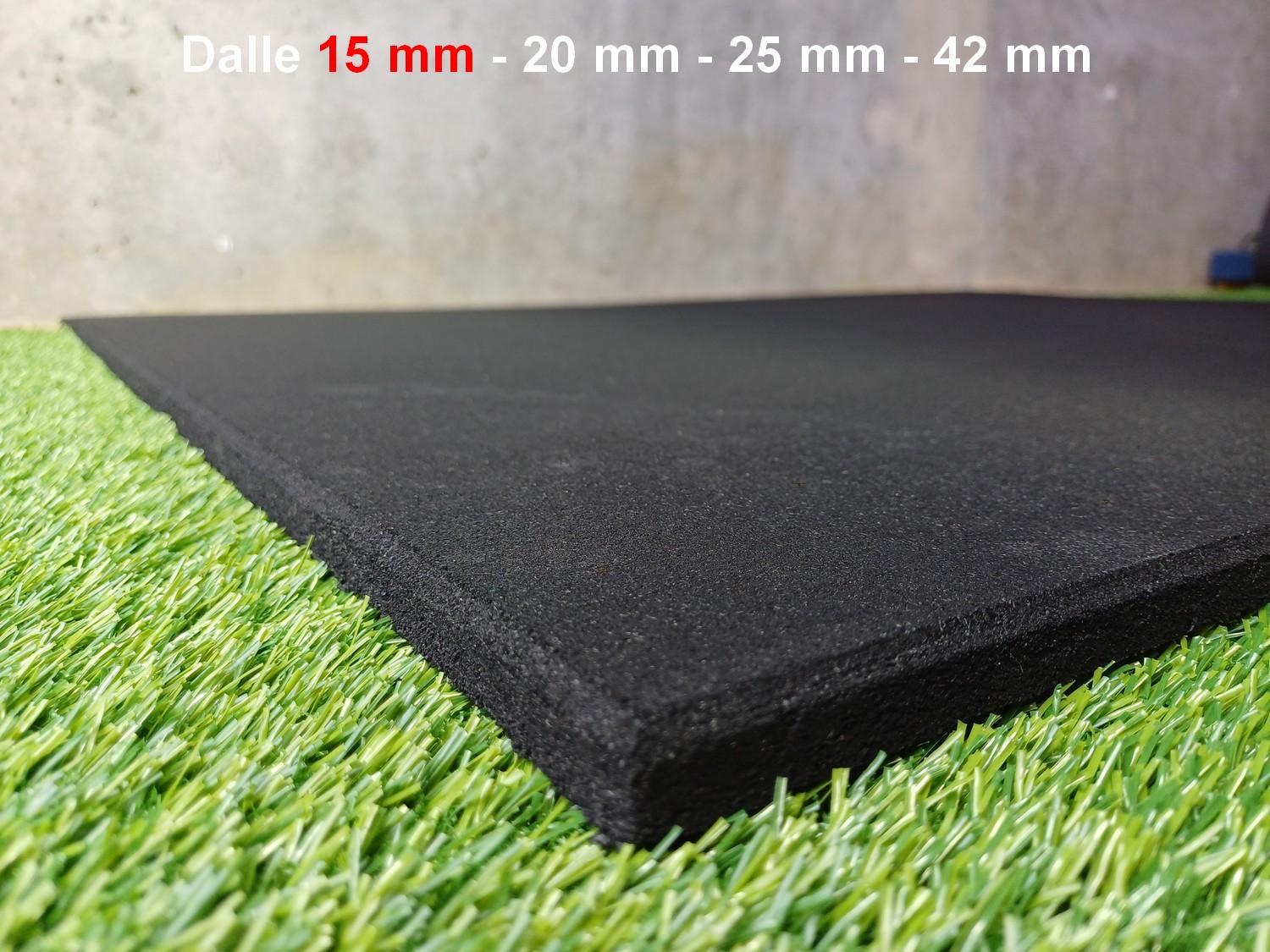 Dalle en caoutchouc de 15 mm en 1 m x 1 m - surface lisse - LEVEL addict